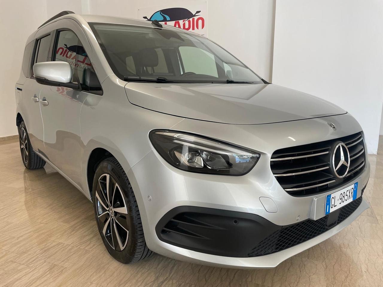 MERCEDES-BENZ CLASSE T 180 d PREMIUM AUTOMATICA – FULL OPTIONAL