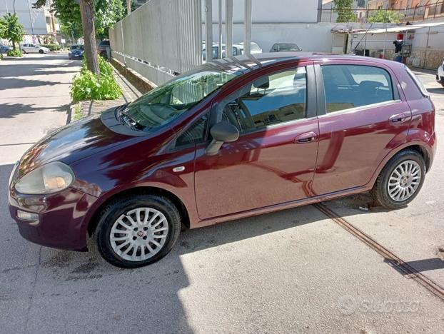 FIAT Punto 1.3 MJT II 5 porte Full Distruzione-F