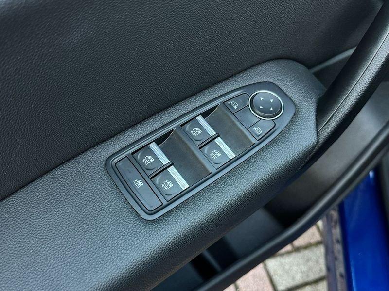 Renault Captur 1.6 E-TECH Plug-in Hybrid 160cv Intens Auto 1.6 E-Tech phev Intens 160cv auto my21