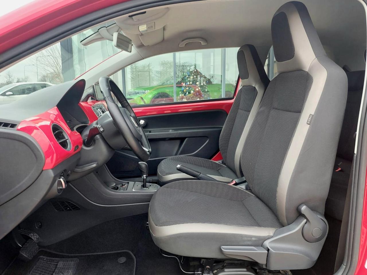 VOLKSWAGEN up! 1.0 75cv 3p. High up! ASG - 2014