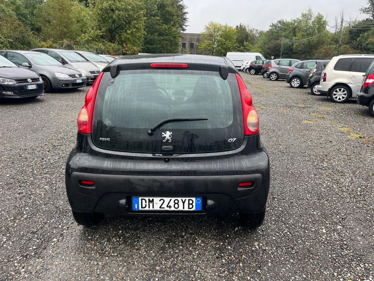 Peugeot 107 1.0 68CV 5p. Urban Move