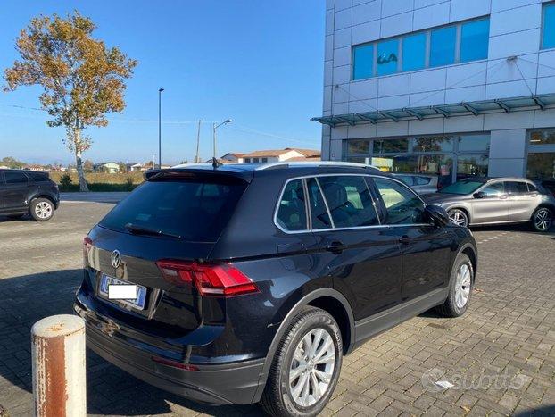 VOLKSWAGEN Tiguan 2.0 TDI 150 CV SCR DSG Eleganc