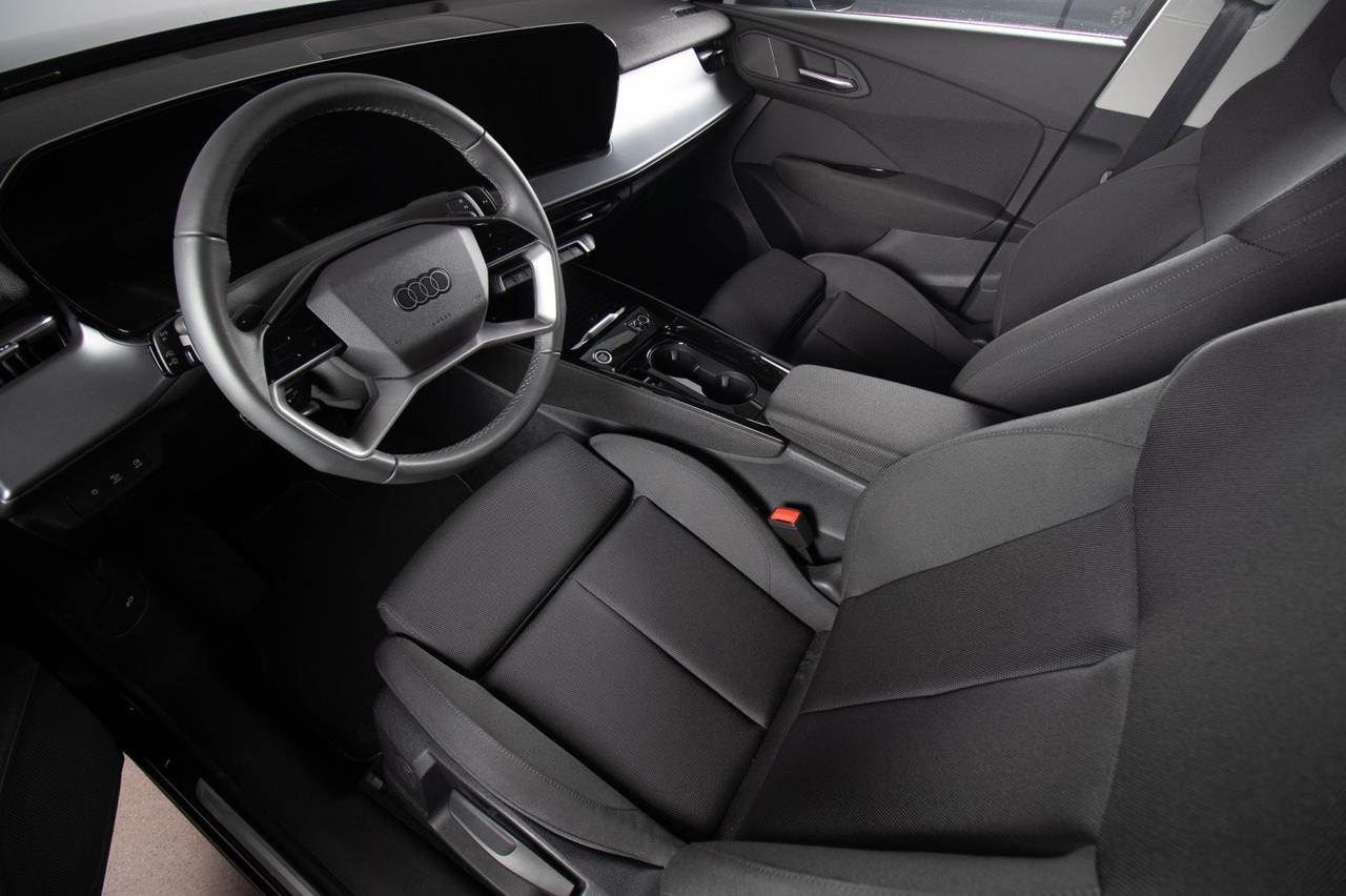 Audi Q3 Tfsi Mhev Business Advanced S-tronic 150cv