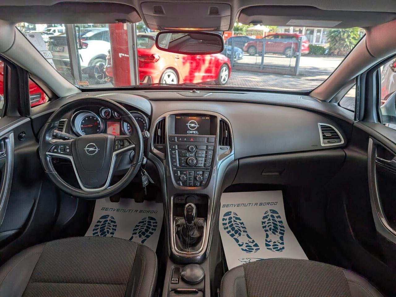 Opel Astra 1.4 Turbo 140CV Sports Tourer GPL Tech Cosmo