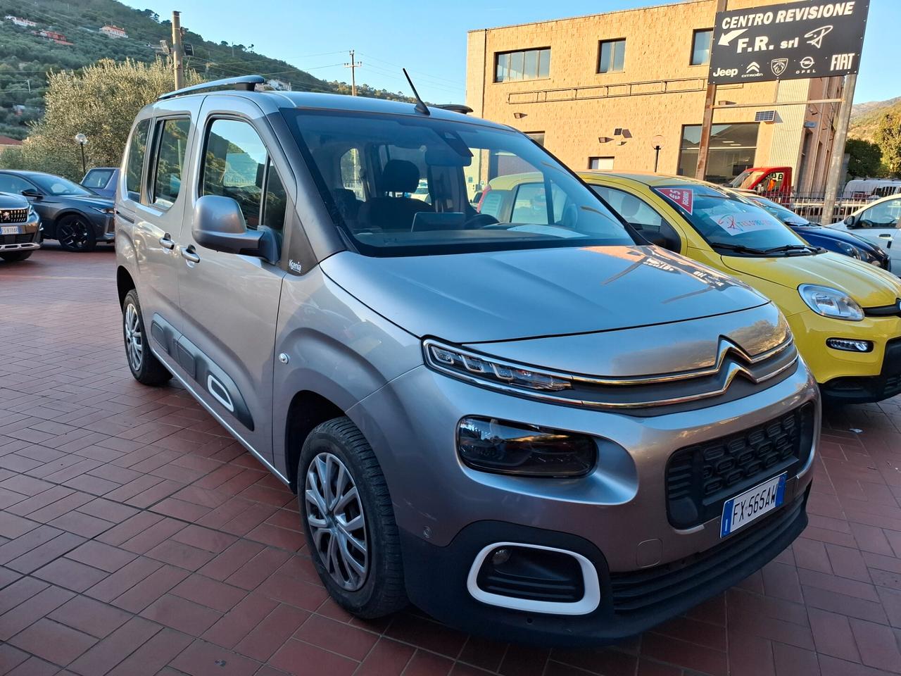 Citroen berlingo vetrato 5 posti