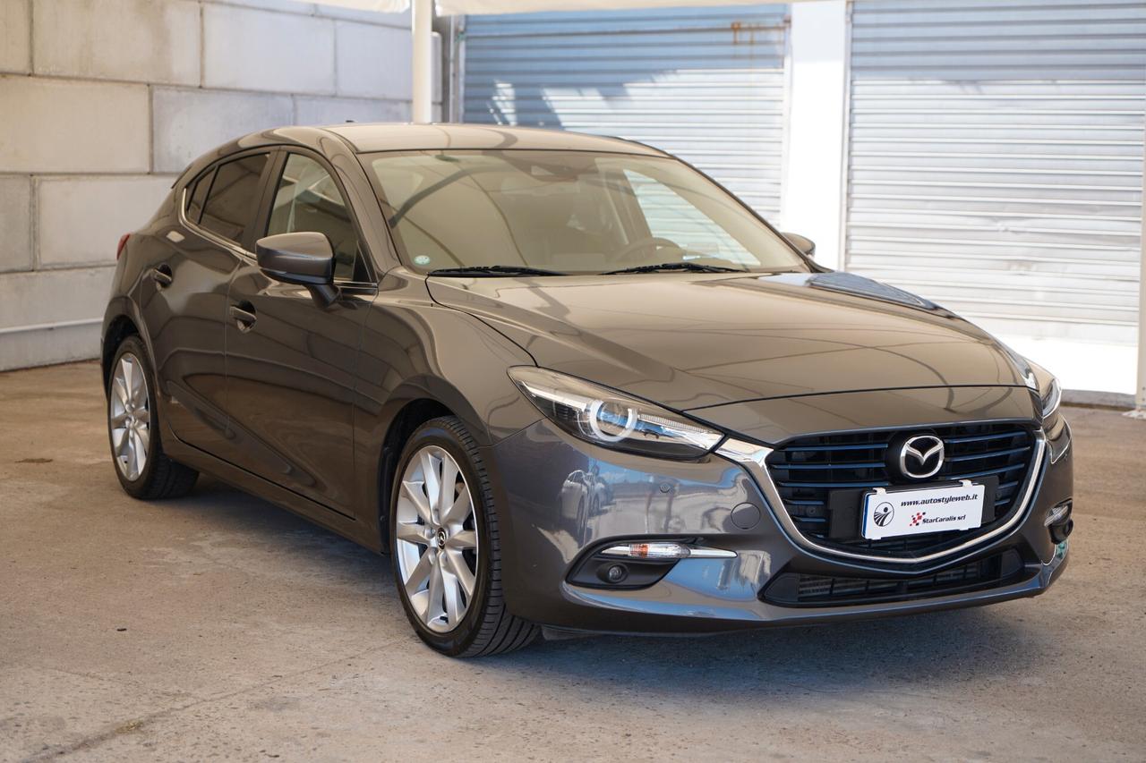 Mazda 3 Mazda3 2.2 Skyactiv-D Exceed - 2018