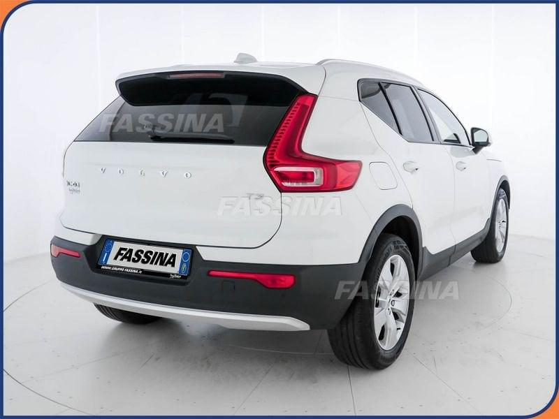 Volvo XC40 T3 Geartronic Momentum Pro