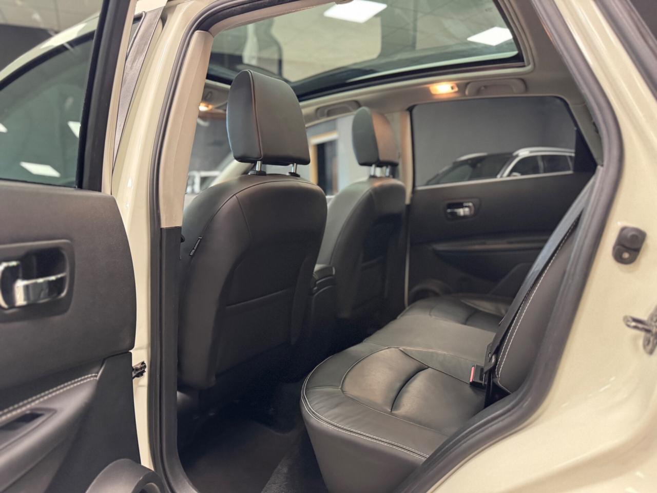Nissan Qashqai 2.0 dCi DPF 4WD aut. Tekna FULL-GANCIO-TETTO