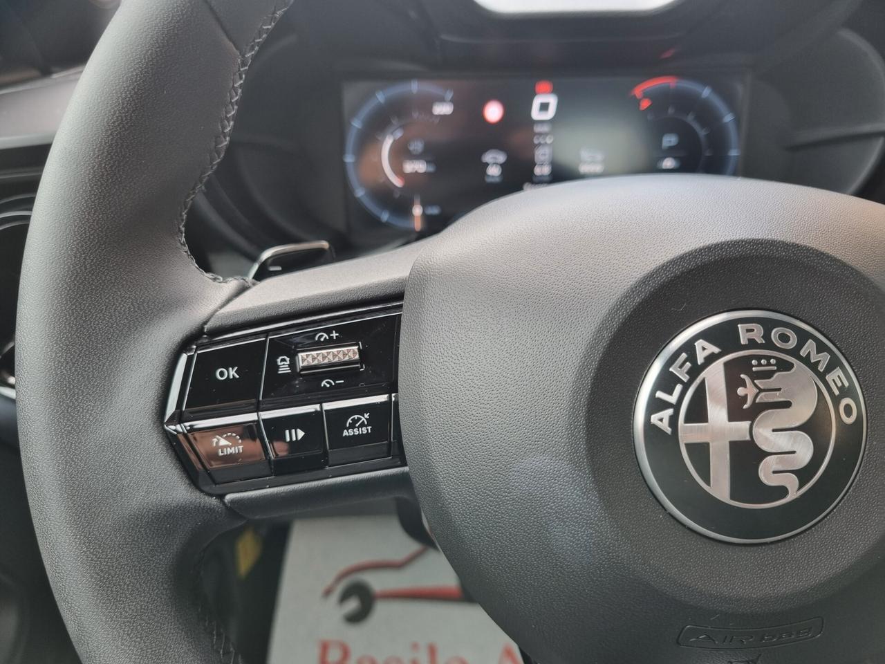 Alfa Romeo Junior 1.2 145 CV Hybrid eDCT6 Q4