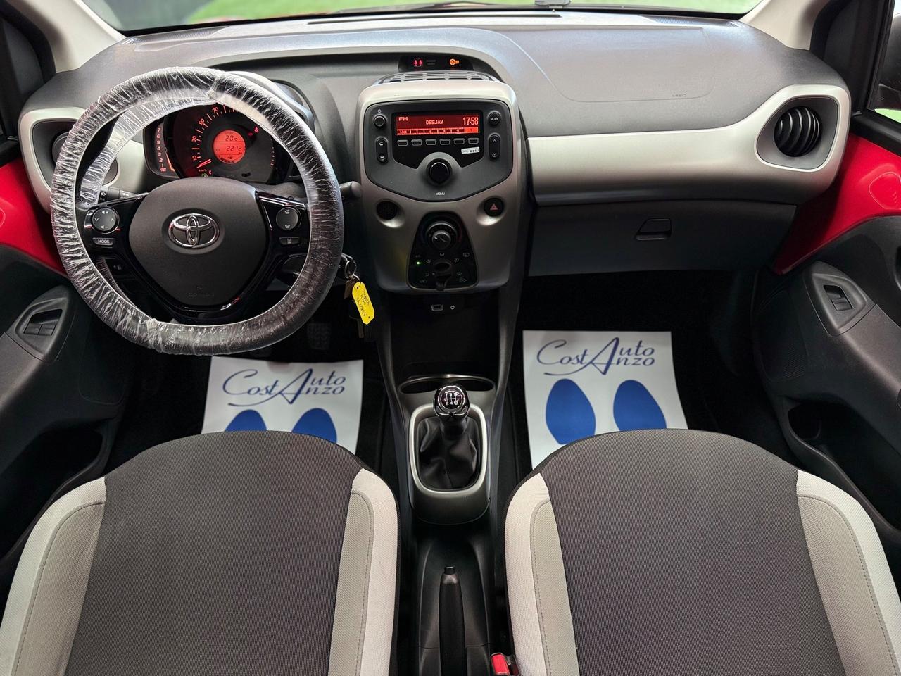 Toyota Aygo 1.0 VVT X-WAVE 2018 20000 KM
