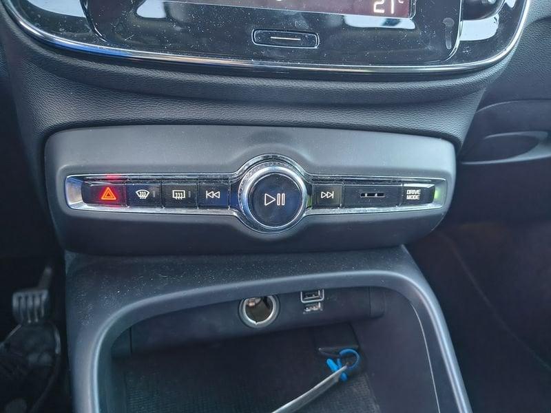 Volvo XC40 D3 2.0 Momentum 150 CV