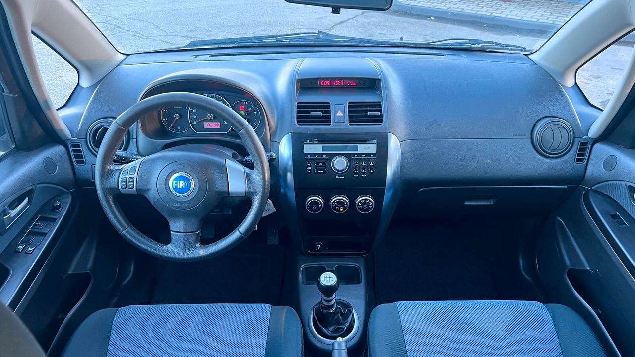 Fiat Sedici 1.9 MJT 4x4 Emotion