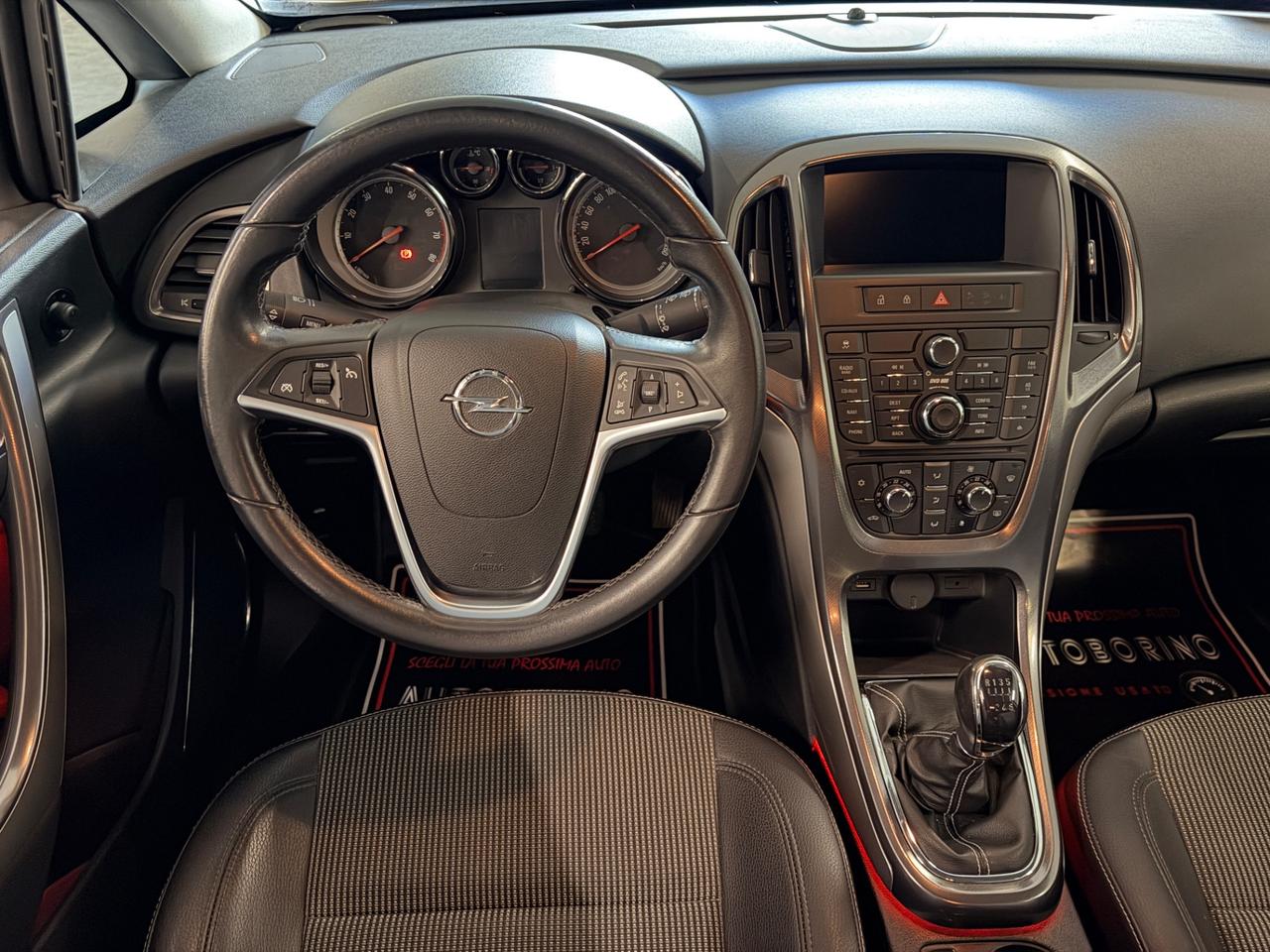 Opel Astra 1.4 Turbo 140CV 5 porte Cosmo