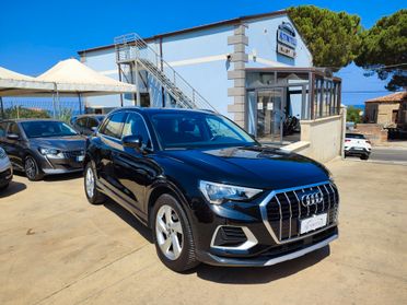 Audi Q3 35 TDI S tronic Business Advanced