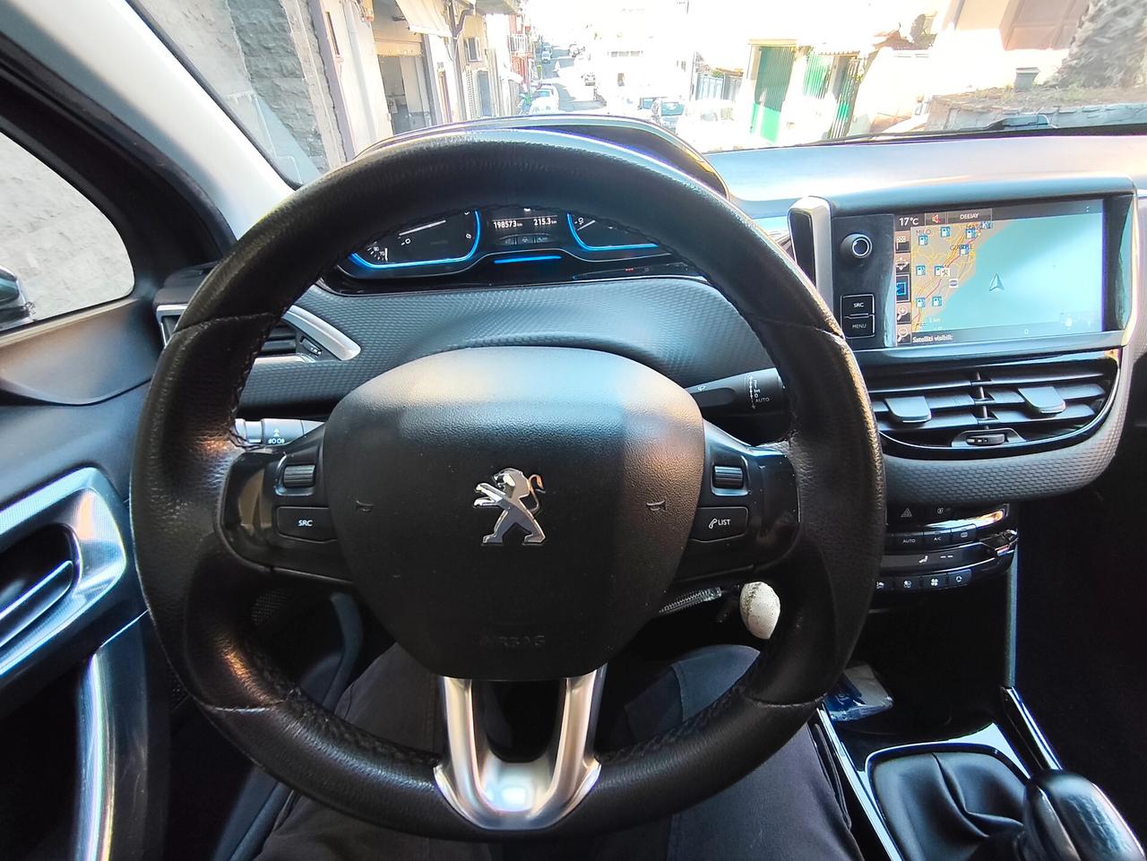 Peugeot 2008 1.6 e-HDi 92 CV Allure