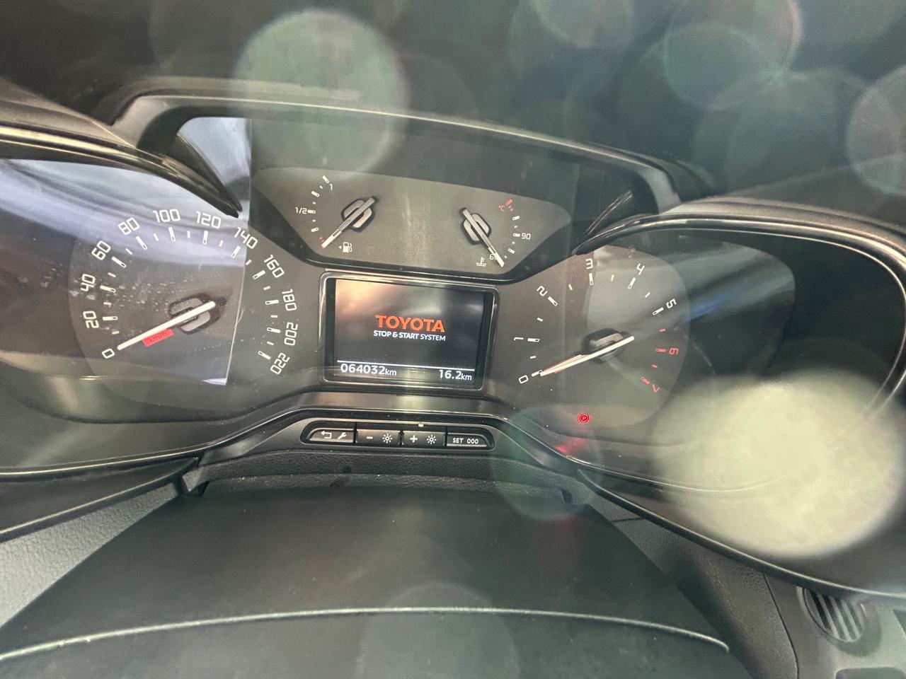Toyota proace 3 posti