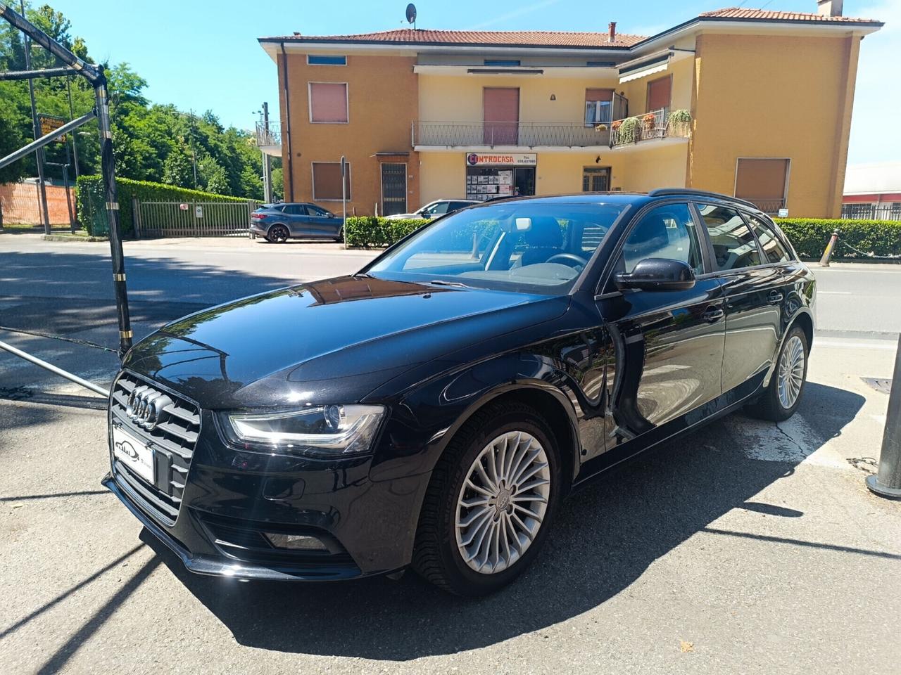 Audi A4 Avant 2.0TDI Multitronic NAVIGATORE 2 TRENI GOMME