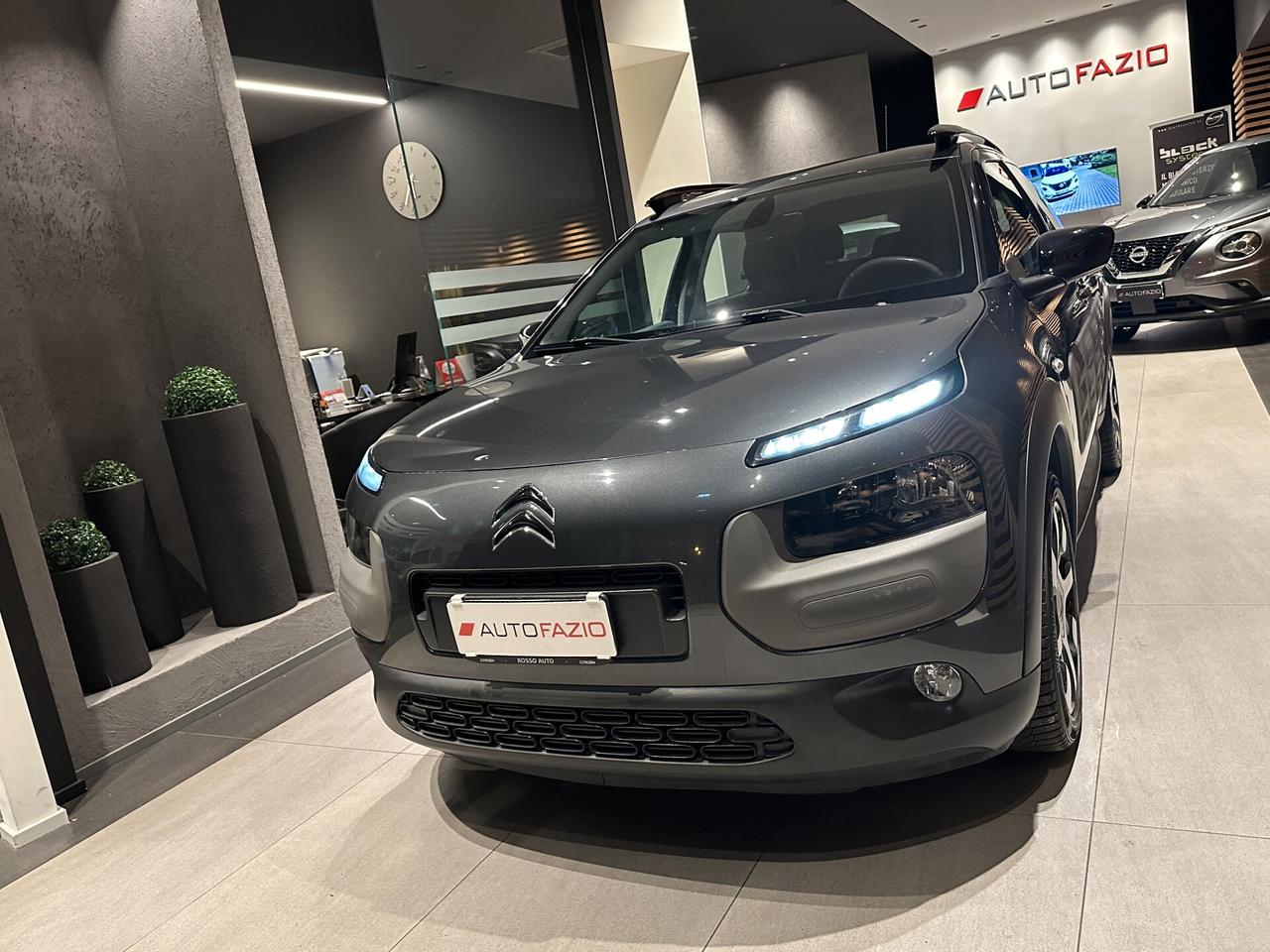 Citroen C4 Cactus BlueHDi 100 Shine