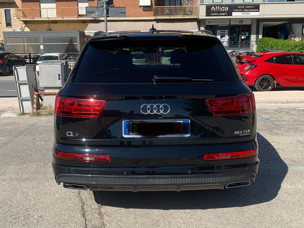 Audi Q7 3.0 50 TDI MHEV S Line