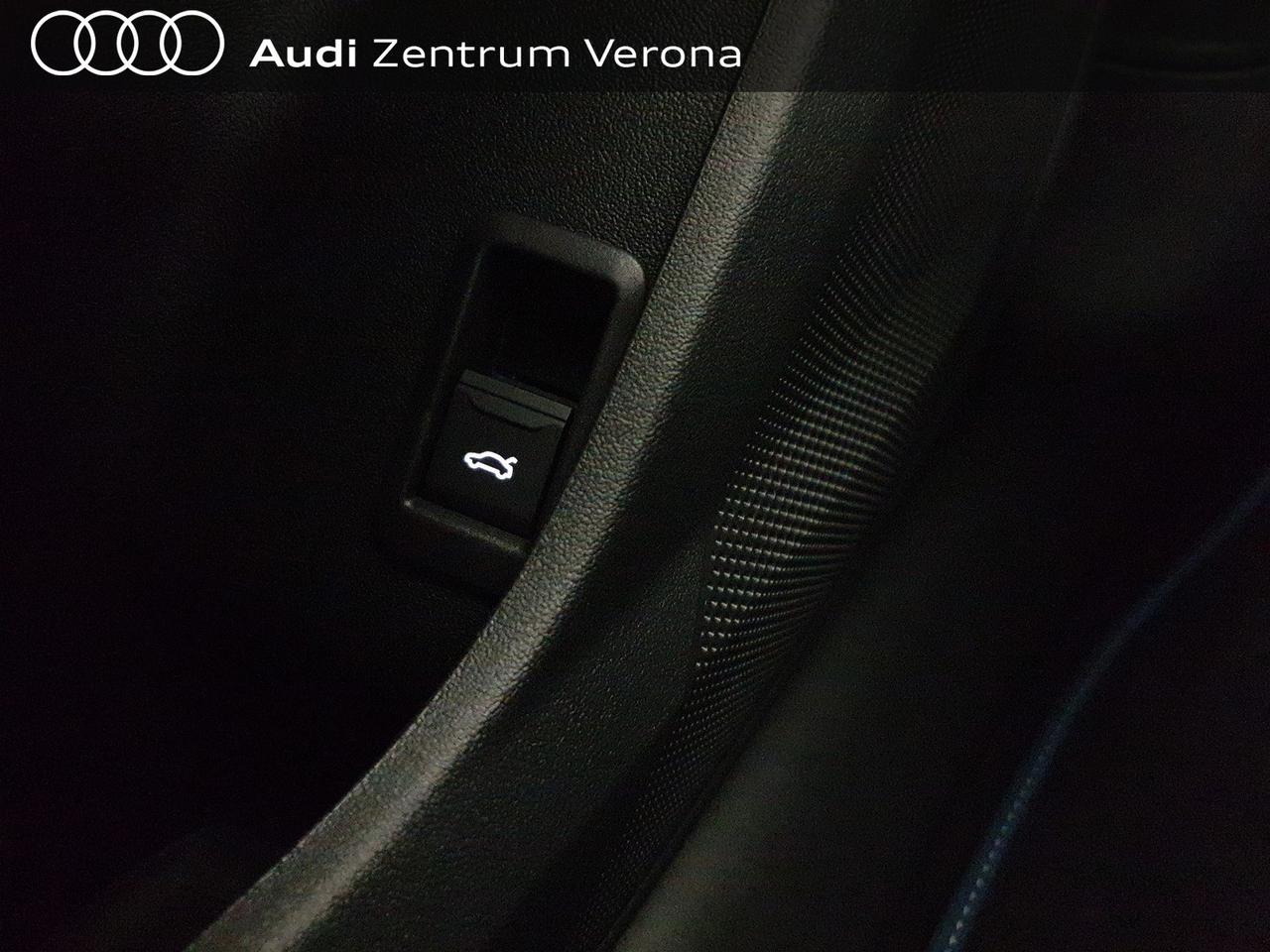 Avant 3.0TFSI 367CV quattro Stronic Sport Attitude