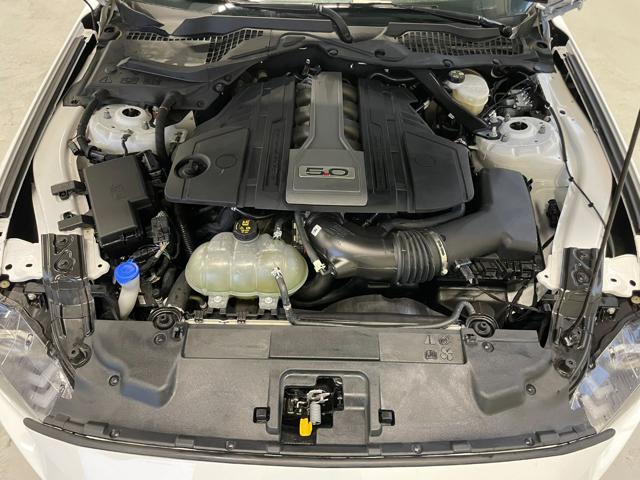 FORD Mustang CONVERTIBLE 5.0 V8 TIVCT AUT. GT