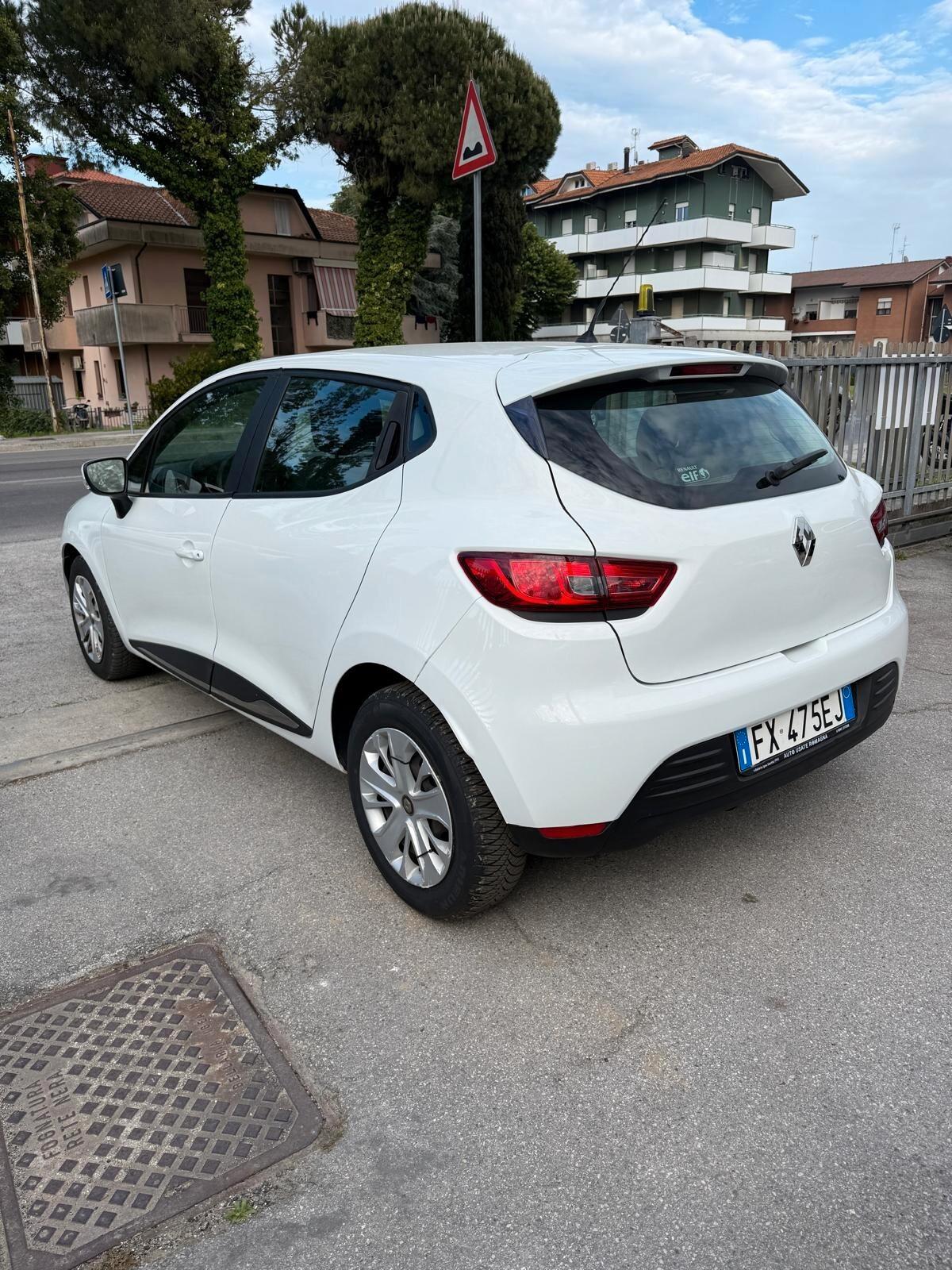 Renault Clio TCe 12V 90 CV GPL 5 porte Life NESSUN VINCOLO