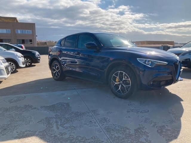 Alfa Romeo Stelvio 2.2 Turbodiesel 210 CV AT8 Q4 Executive