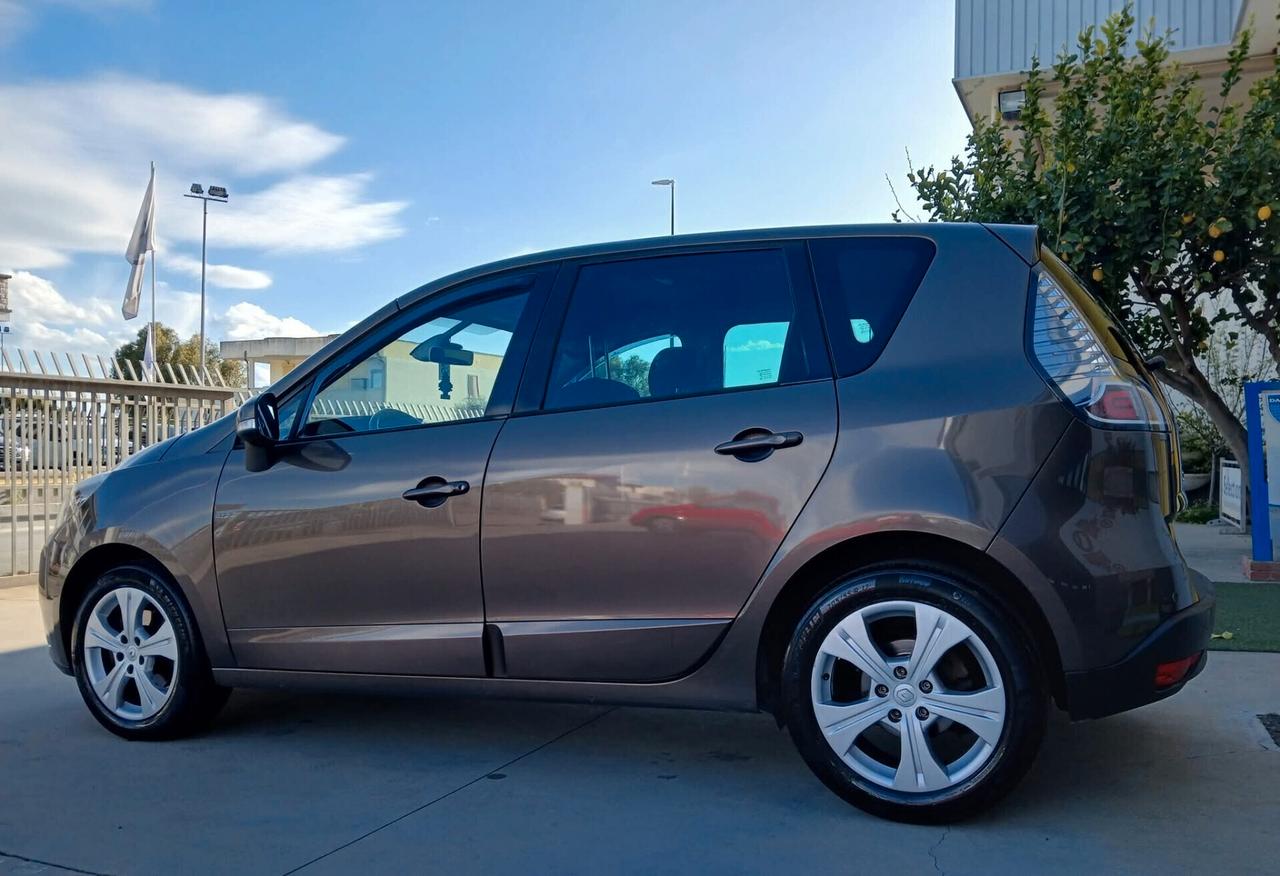 RENAULT Scenic 1.5 dCi 110cv Energy Live