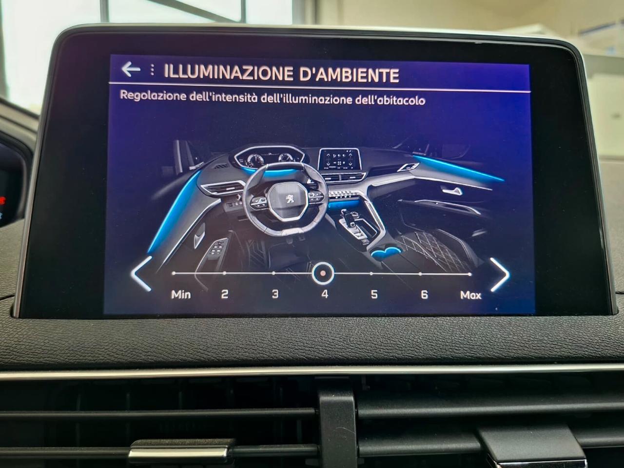Peugeot 3008 1.5 BlueHDi 130cv EAT8 GT Line 2018