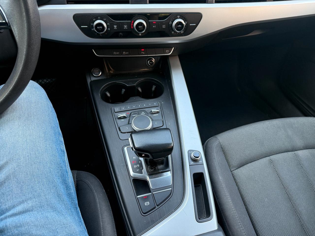 Audi A4 Avant 2.0 TDI 150 CV ultra Business Sport