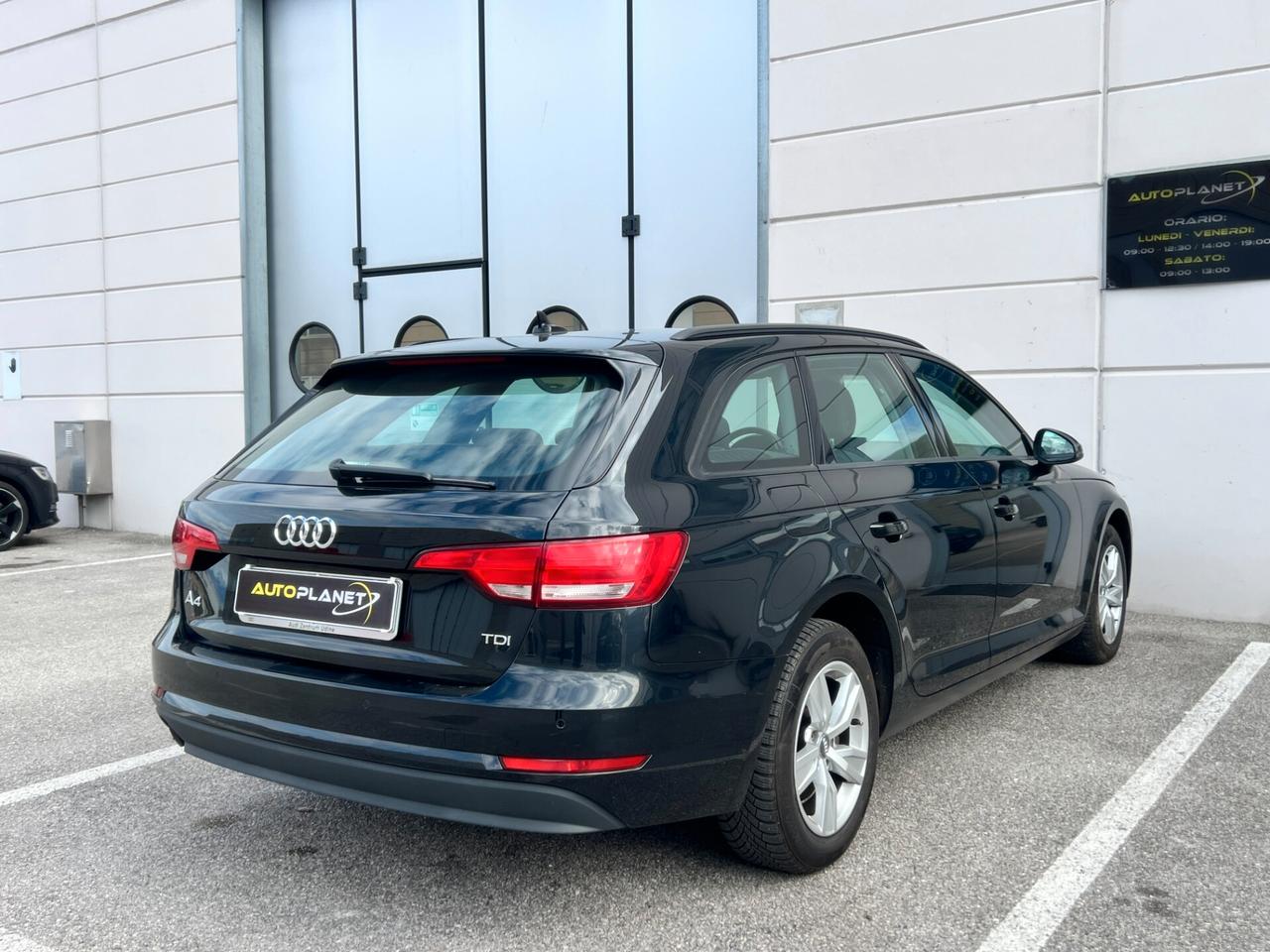 Audi A4 2.0 TDI 150 CV S tronic Business Sport