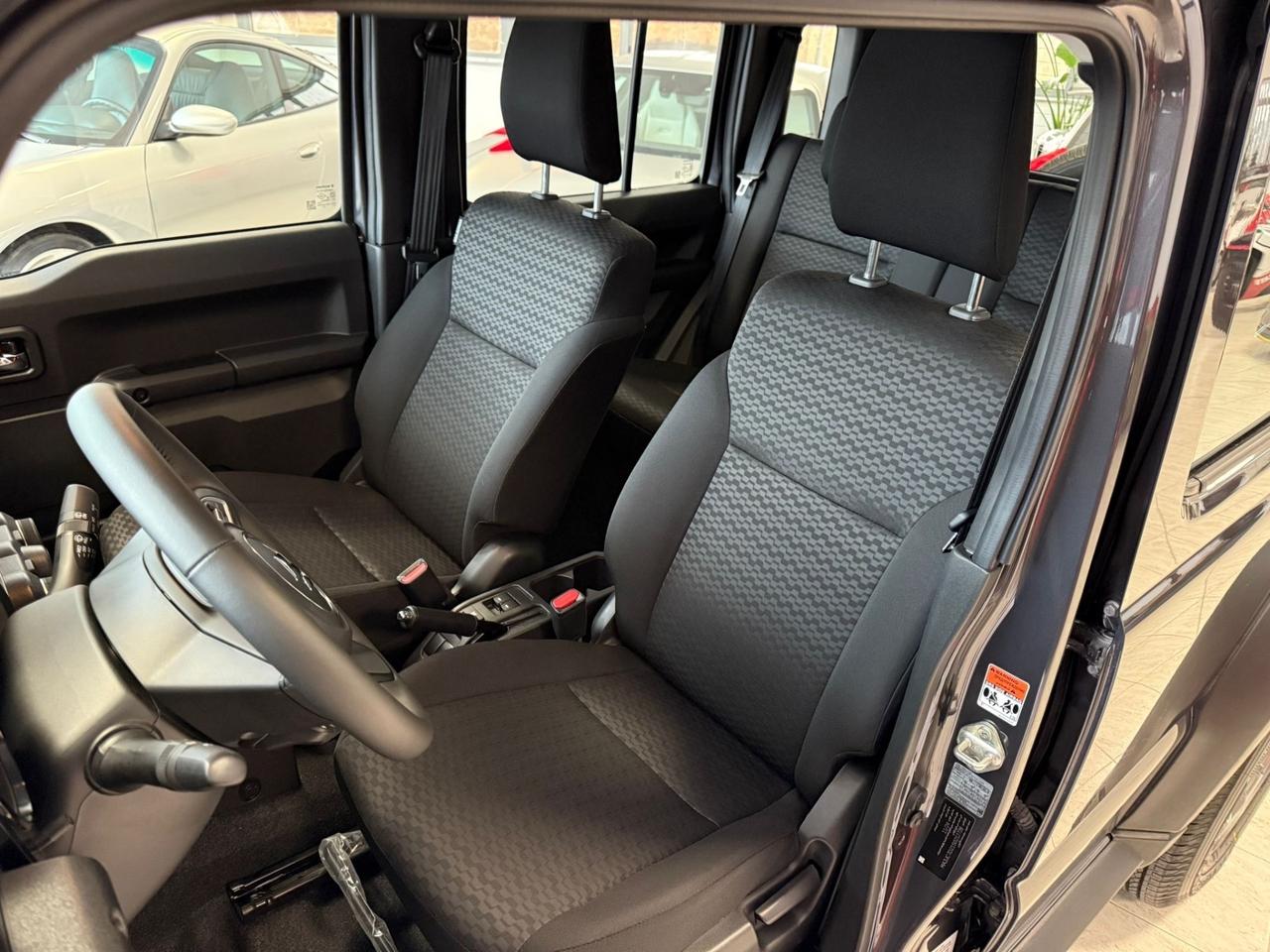 Suzuki Jimny 1.5 PRO 5 PORTE AUTOMATICA VARI COLORI