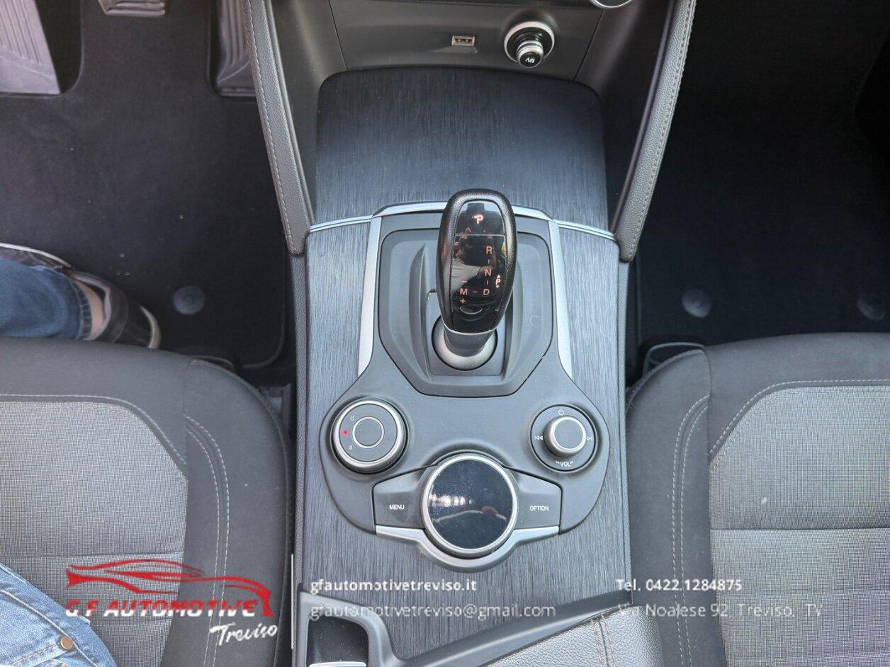 Alfa Romeo Stelvio 2.2 t Executive rwd 190cv auto