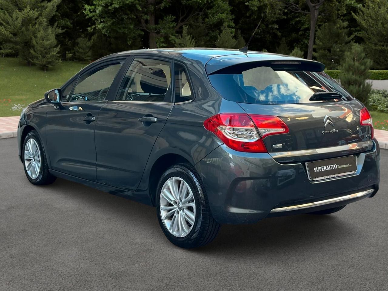 Citroen C4 1.6 e-HDi 115 airdream Exclusive