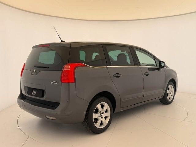 Peugeot 5008 BlueHDi 120 S&S - NEOPATENTATI