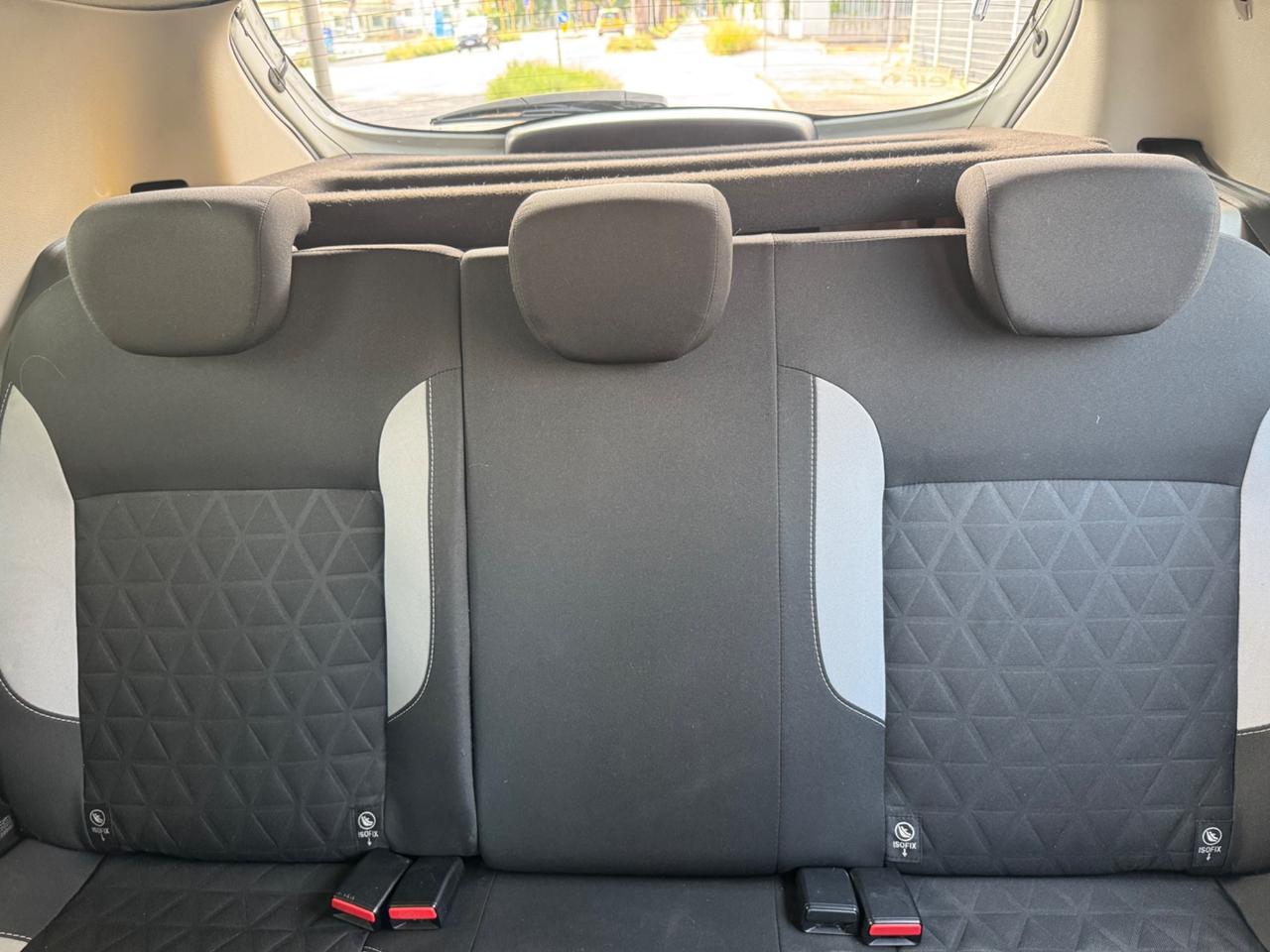 Dacia Sandero Stepway 1.5 dCi 90CV SeS garanzia 12 m