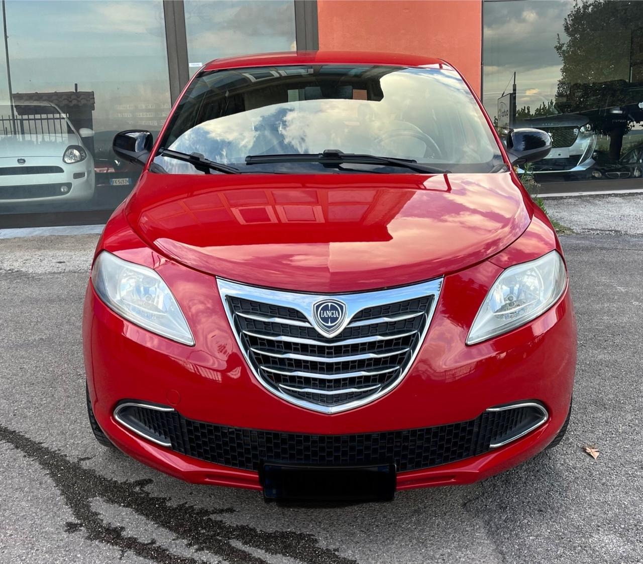 Lancia Ypsilon 1.2 69 CV 5 porte Gold-Km114000-