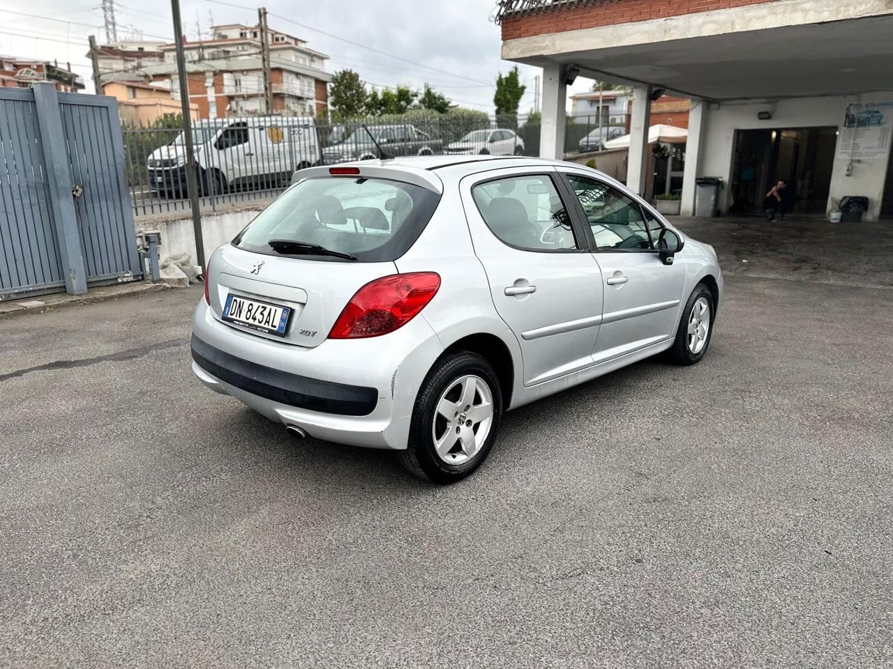 Peugeot 207 marciante con problemi