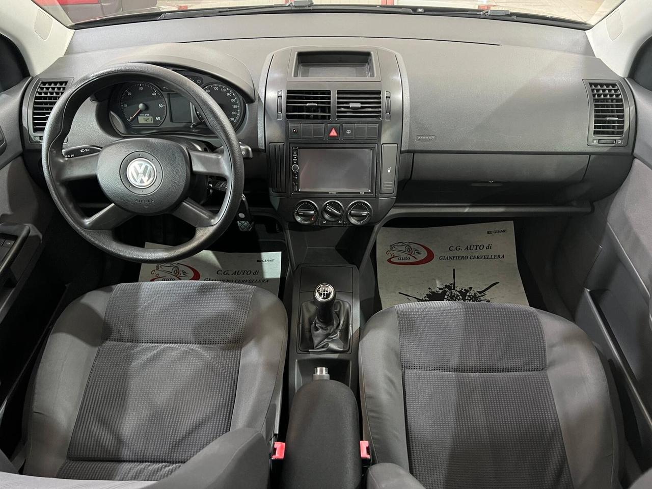 Volkswagen Polo 1.4 69 CV - Trendline - 2006