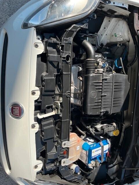 Fiat Punto 1.2 8V 5 porte Street N1