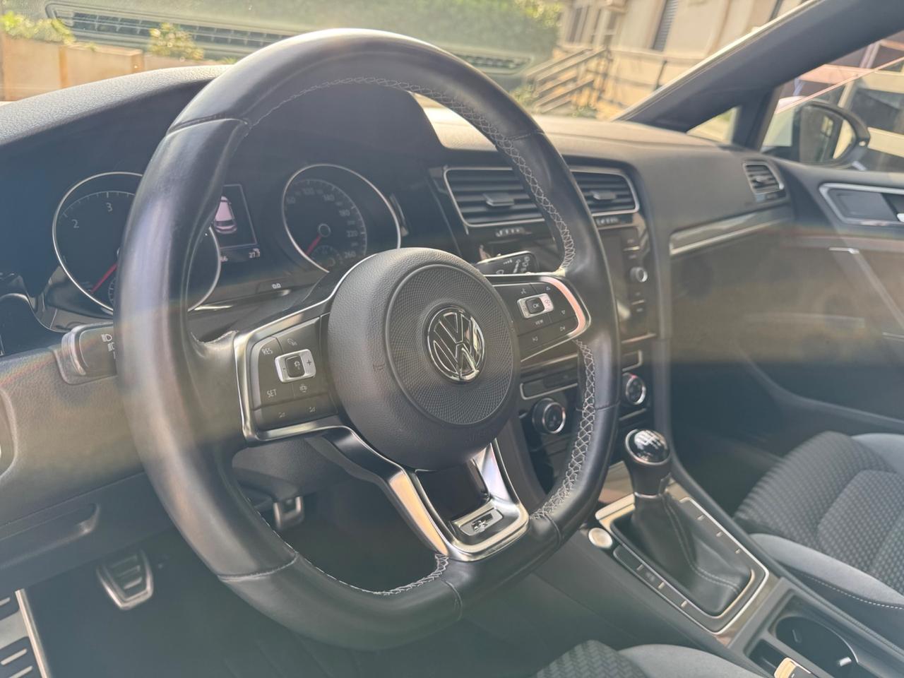 Vw Golf 2.0 TDI - R.LINE - FARI LED - 2019