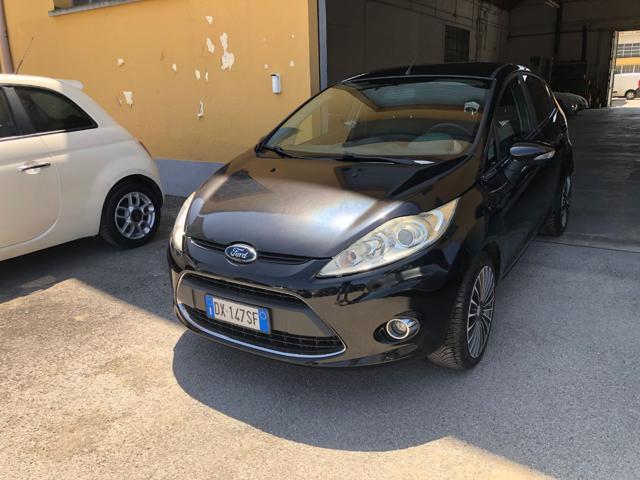 FORD Fiesta 1.4 TDCi 68CV 5 porte Titanium