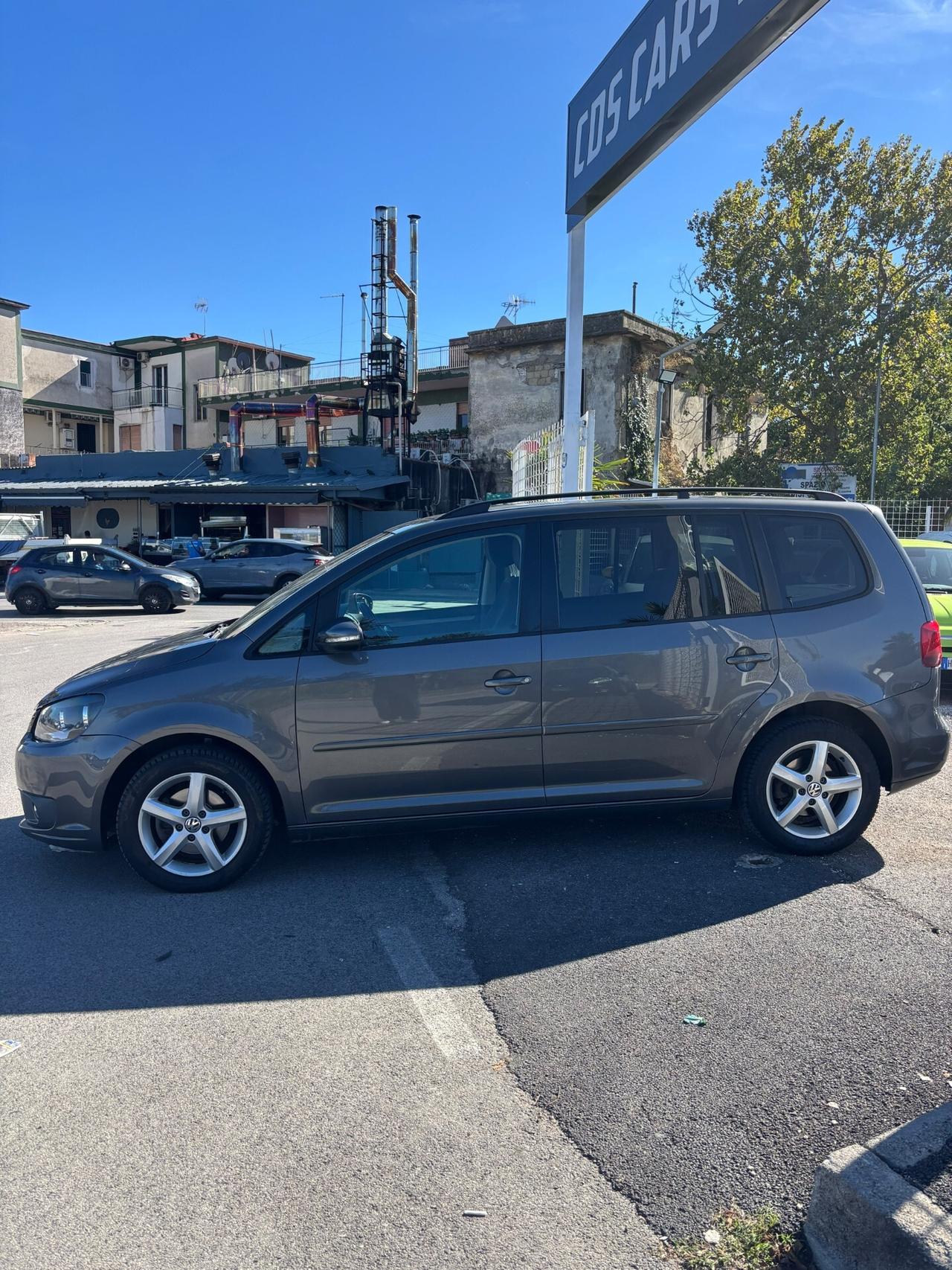Volkswagen Touran 1.6 TDI DSG Comfortline