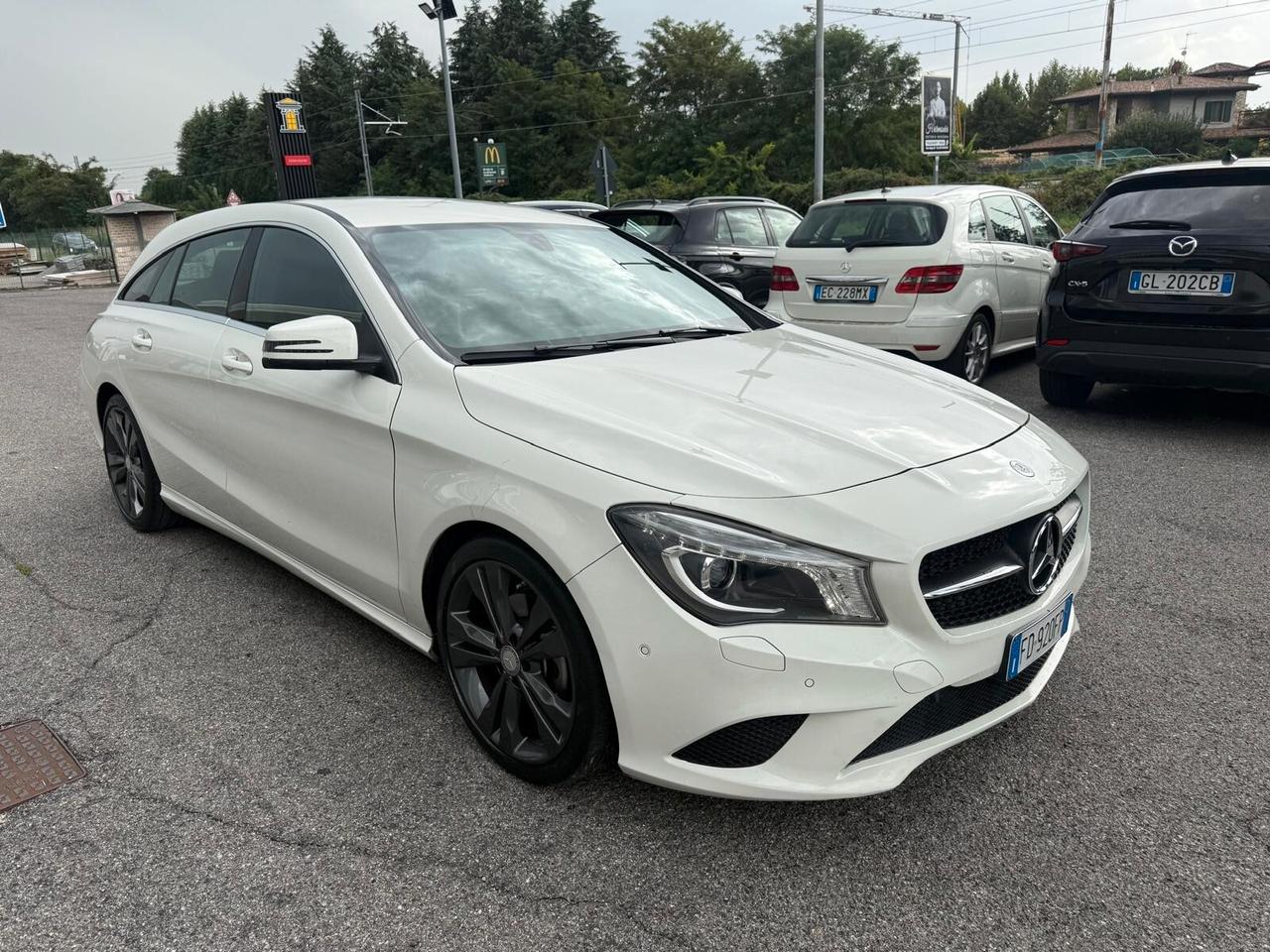 Mercedes-benz CLA 200 180 d S.W. Automatic Premium