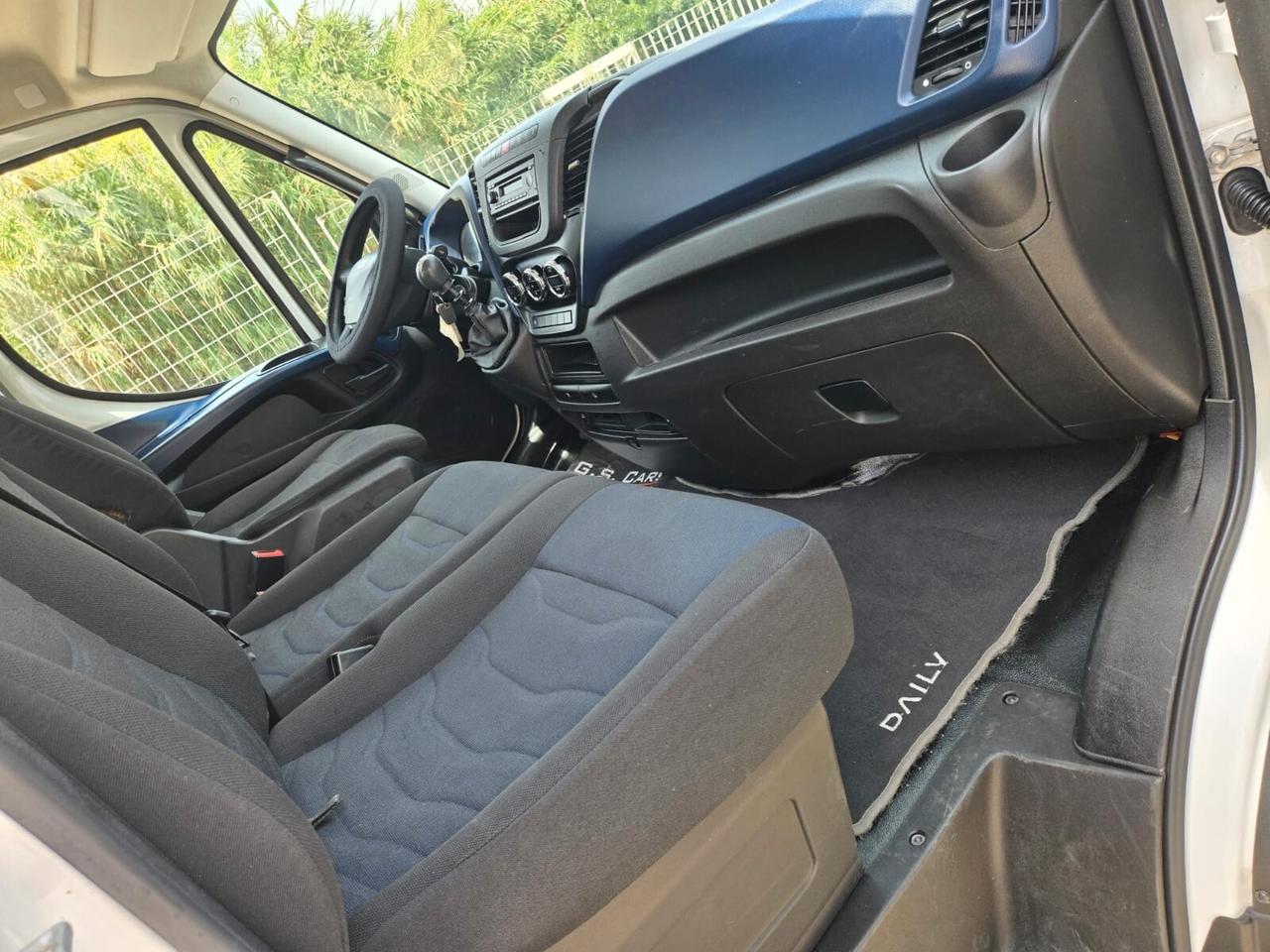 Iveco Daily 35 180 CASSONE FISSO