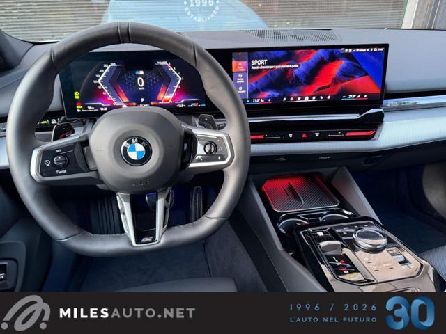 BMW 520 d 48V Msport 7 ANNI GARANZIA RATA 799 ?
