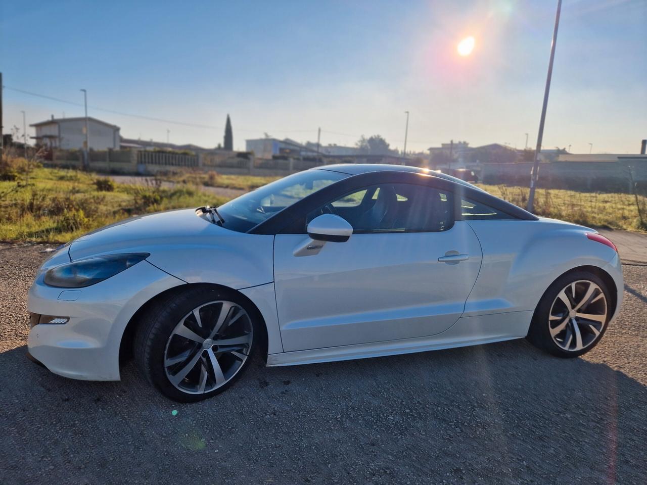 Peugeot RCZ 2.0 HDi 163CV