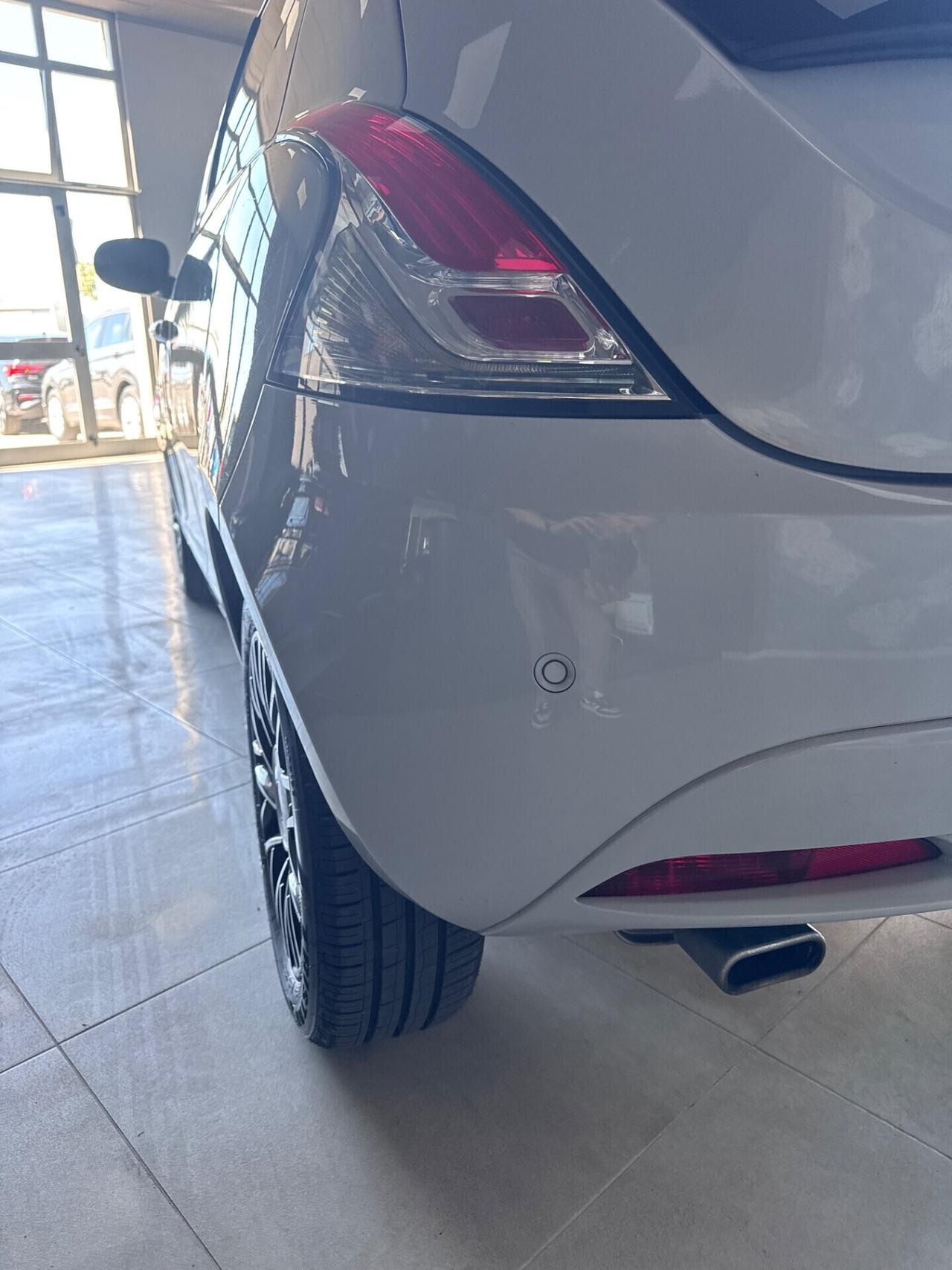 LANCIA YPSILON 1.3 MJET MYA
