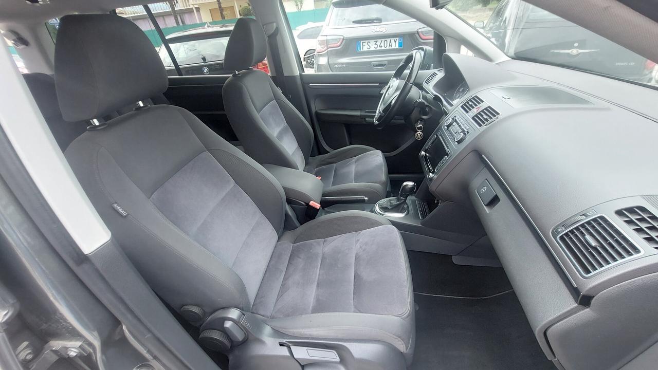 Volkswagen Touran Business 2.0 TDI 170 CV DSG Highline