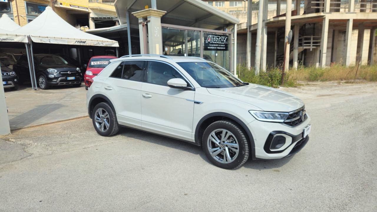 Volkswagen T-Roc 2.0 TDI 150CV DSG R-Line